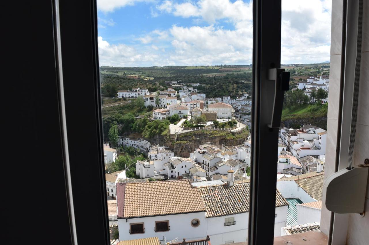 Alojamiento Rural Carmen Setenil De Las Bodegas Esterno foto